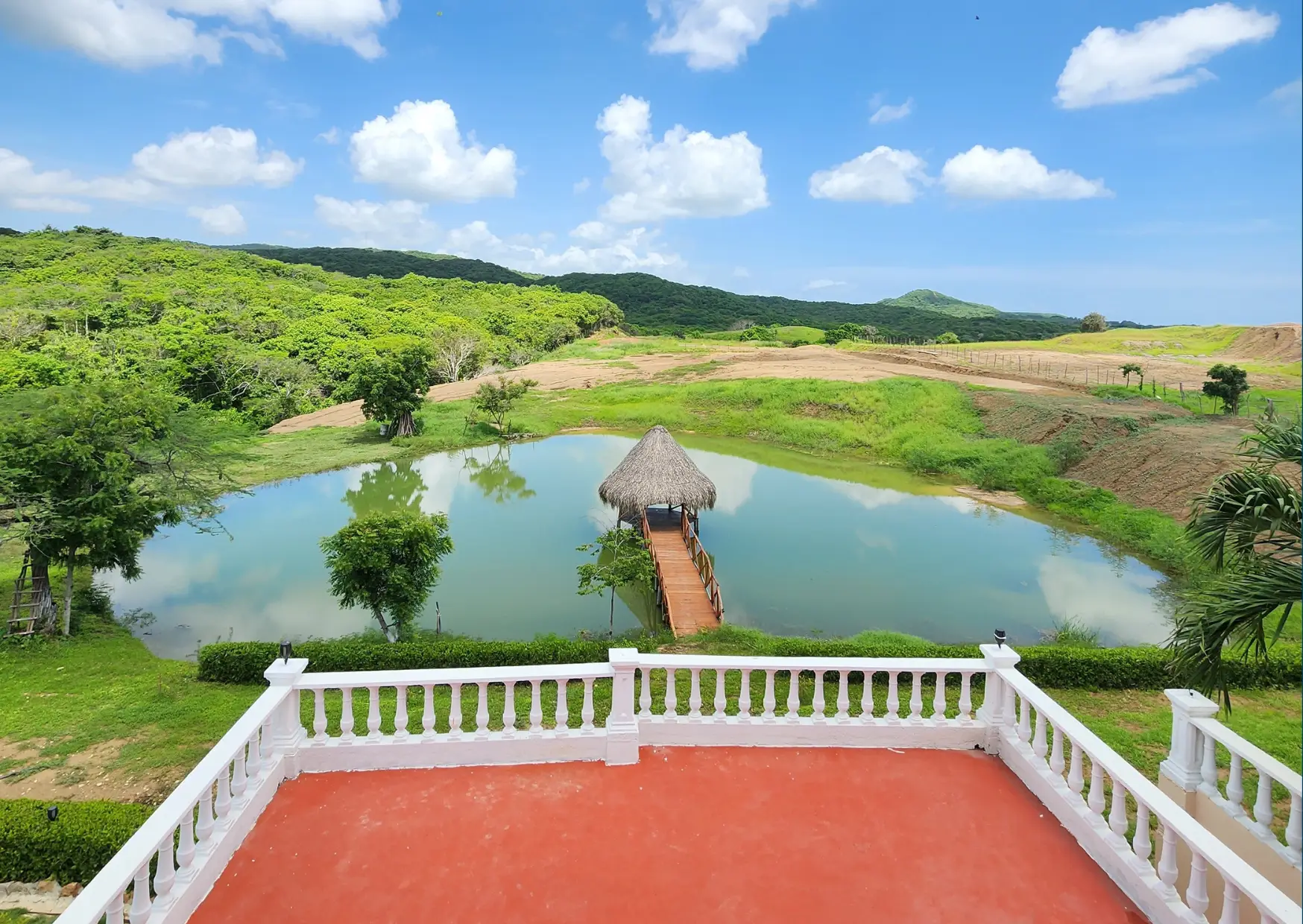 Coral Land & House - Image 5